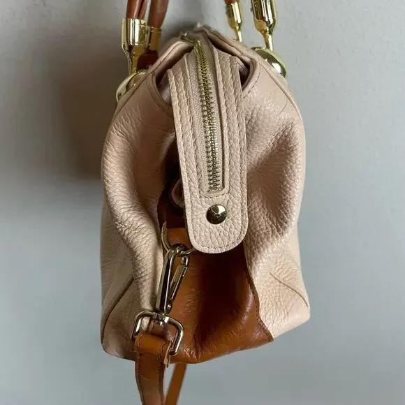 Valentina Genuine Leather Italy Peach Pale Purse Satchel Shoulder Bag‎ Feet - Picture 8 of 10